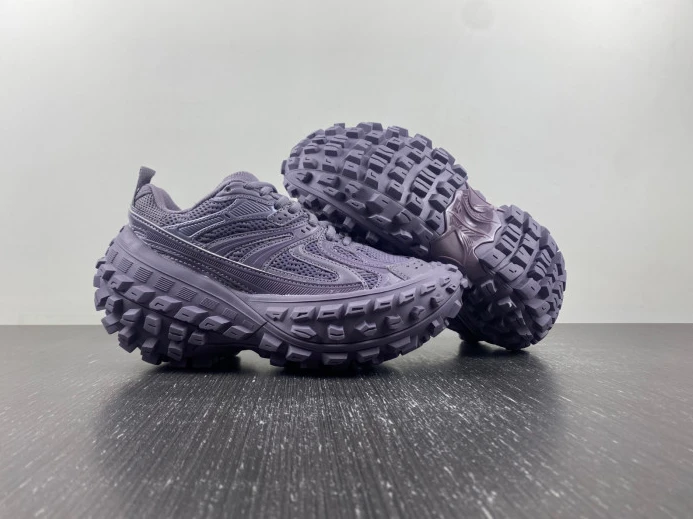 SportInspired BLCG DEFENDER SNEAKER 685611 W2RA6 2422