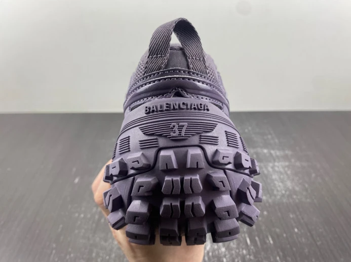 SportInspired BLCG DEFENDER SNEAKER 685611 W2RA6 2422