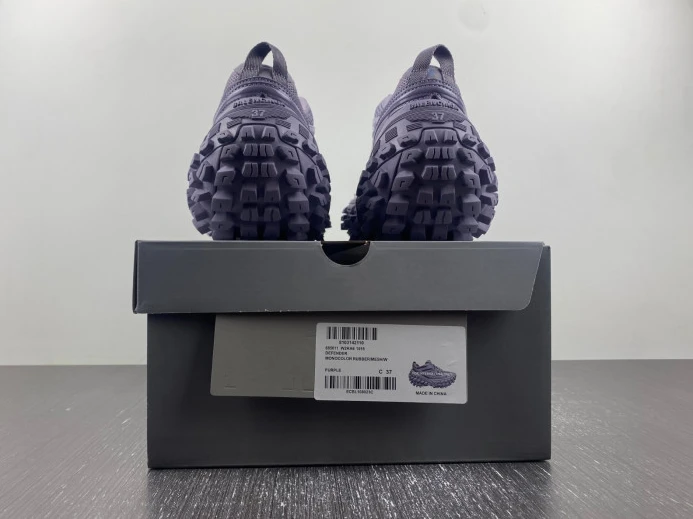 SportInspired BLCG DEFENDER SNEAKER 685611 W2RA6 2422
