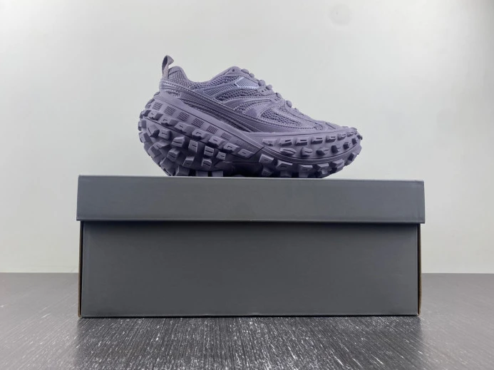 SportInspired BLCG DEFENDER SNEAKER 685611 W2RA6 2422