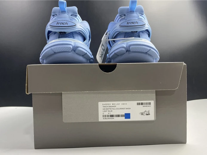 SportInspired BLCG TRACK TRAINER LIGHT BLUE 542023 W2LA1 2595