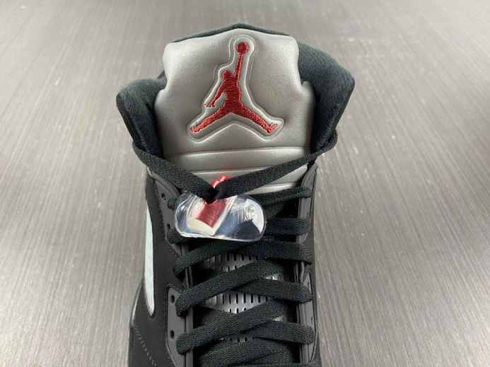 SportInspired Jordan 5 Retro Black Metallic (2016) 845035- 592