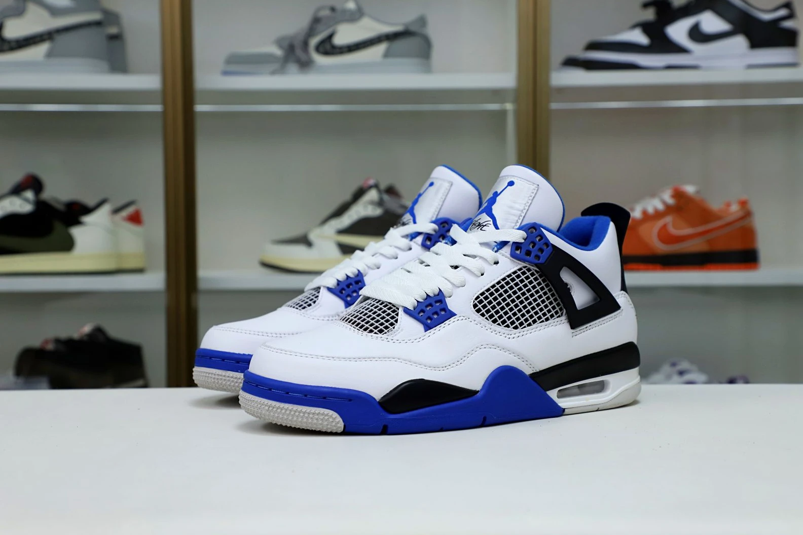 SportInspired Kimikick AIR JORDAN 4 RETRO MOTORSPORTS 2017