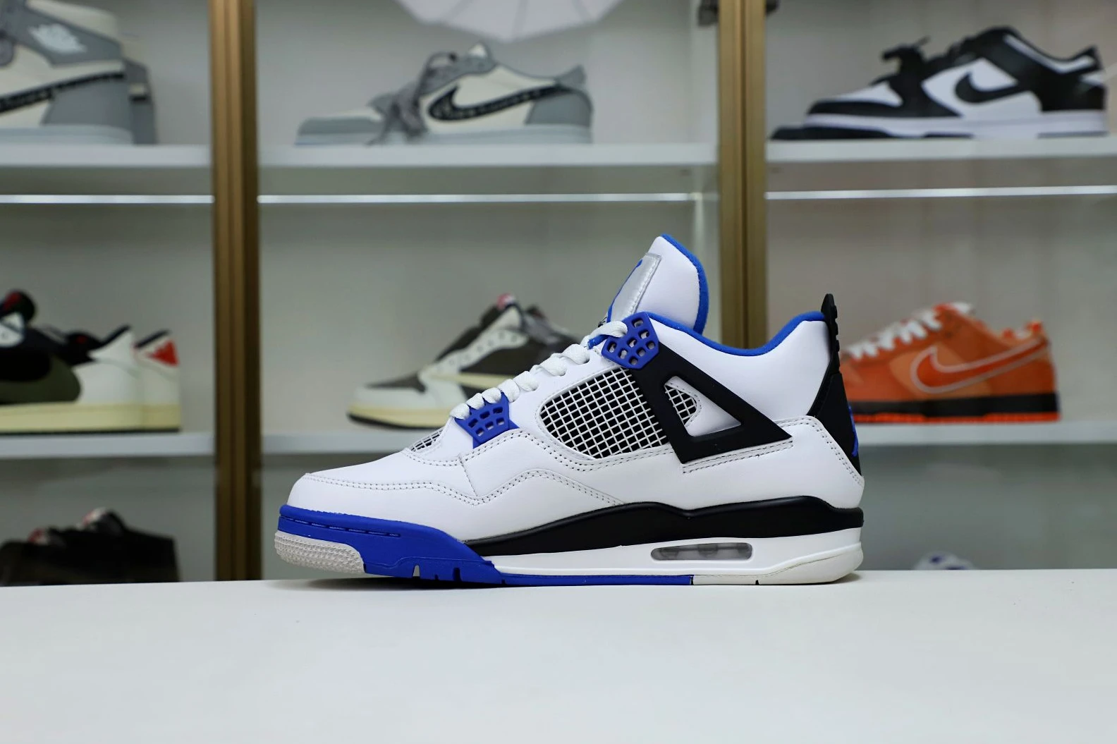 SportInspired Kimikick AIR JORDAN 4 RETRO MOTORSPORTS 2017