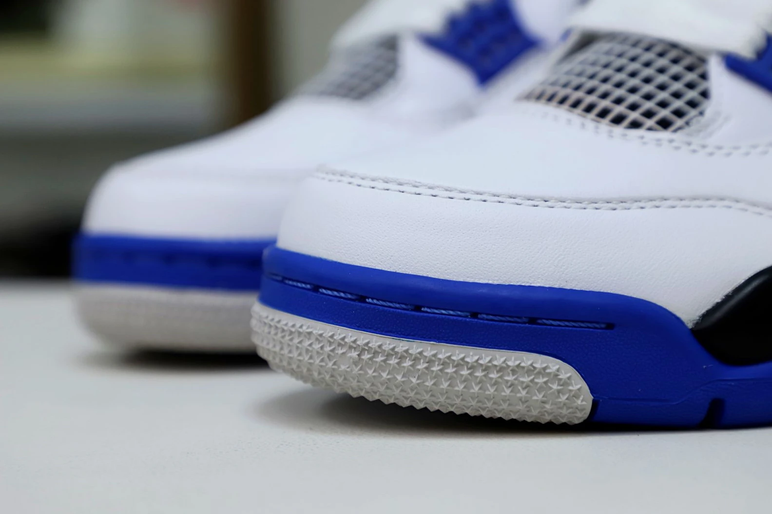 SportInspired Kimikick AIR JORDAN 4 RETRO MOTORSPORTS 2017