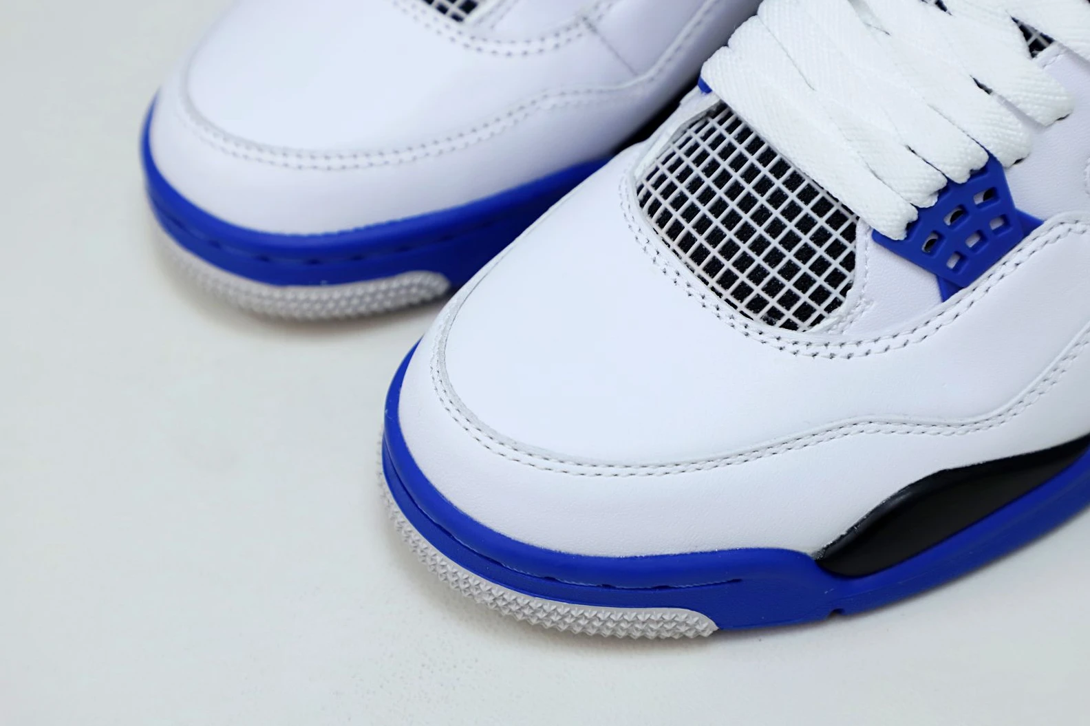 SportInspired Kimikick AIR JORDAN 4 RETRO MOTORSPORTS 2017