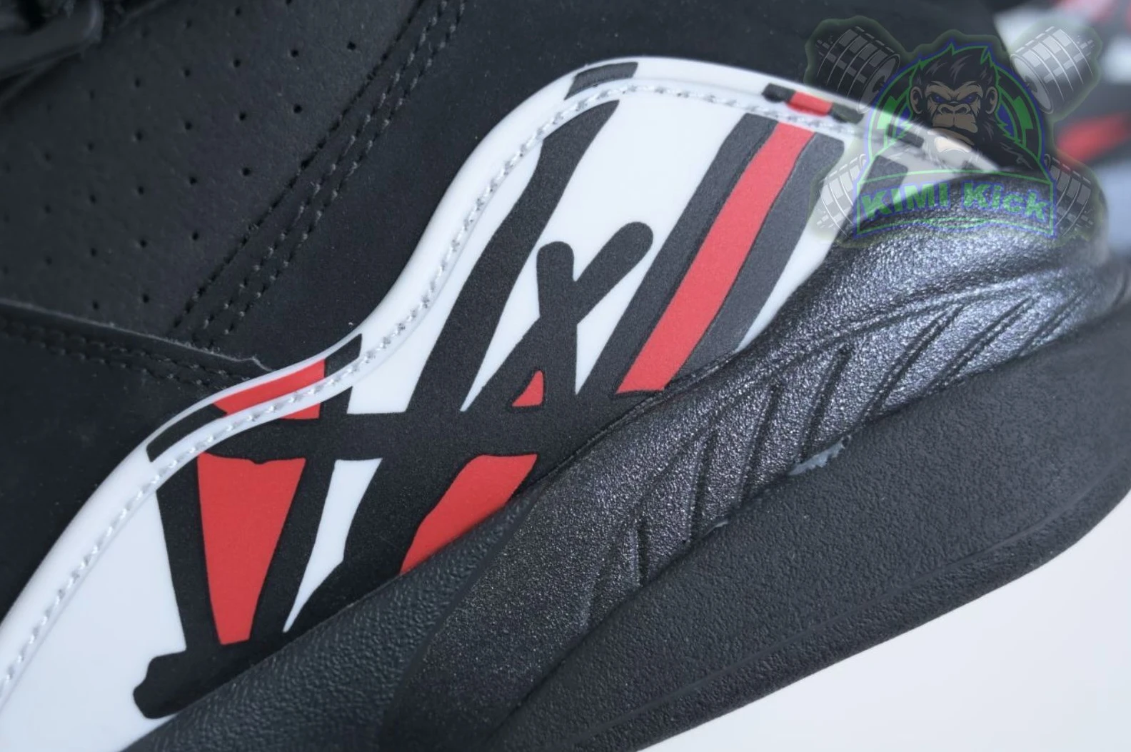SportInspired Kimikick Air Jordan 1877