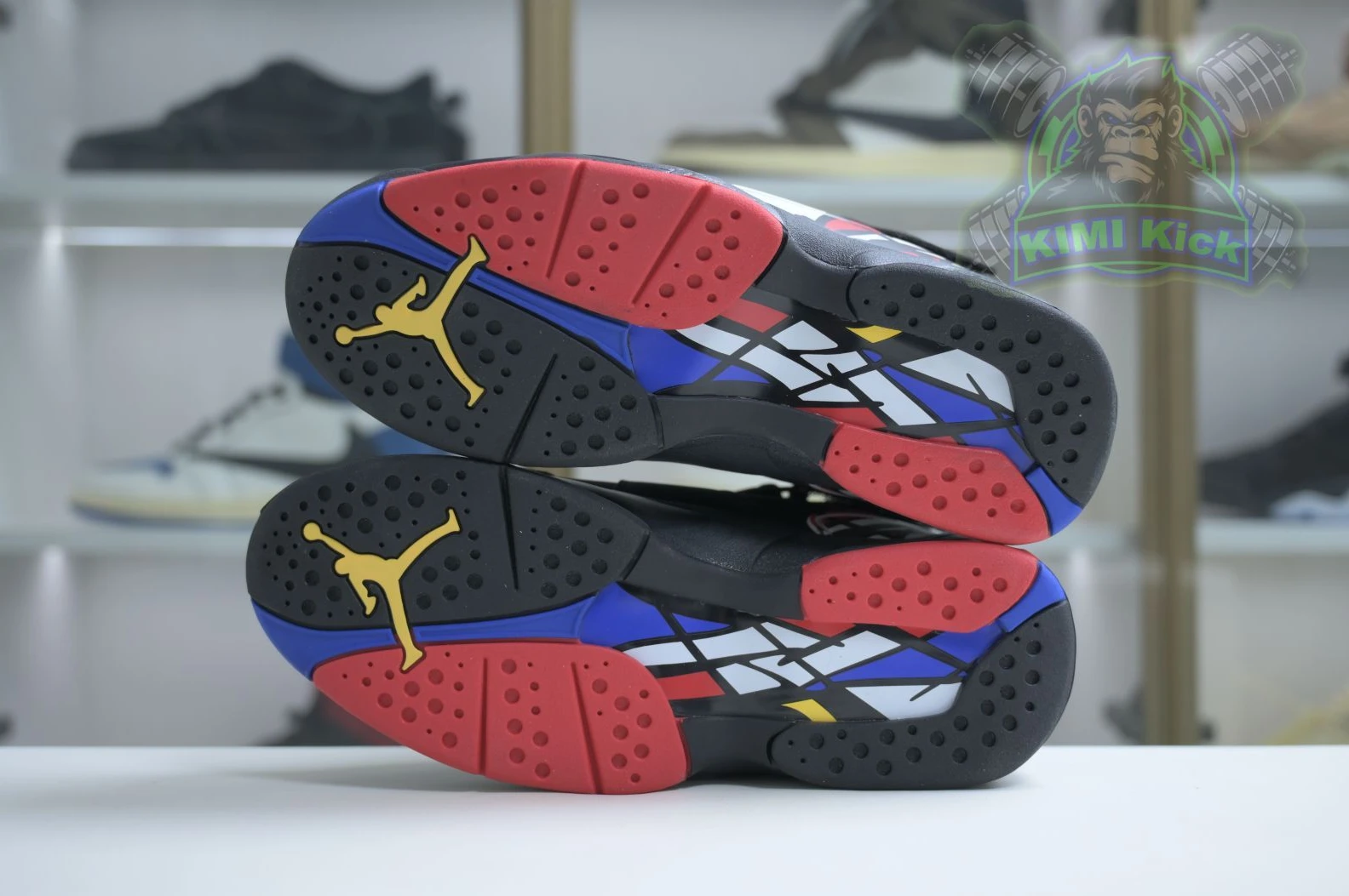 SportInspired Kimikick Air Jordan 1877