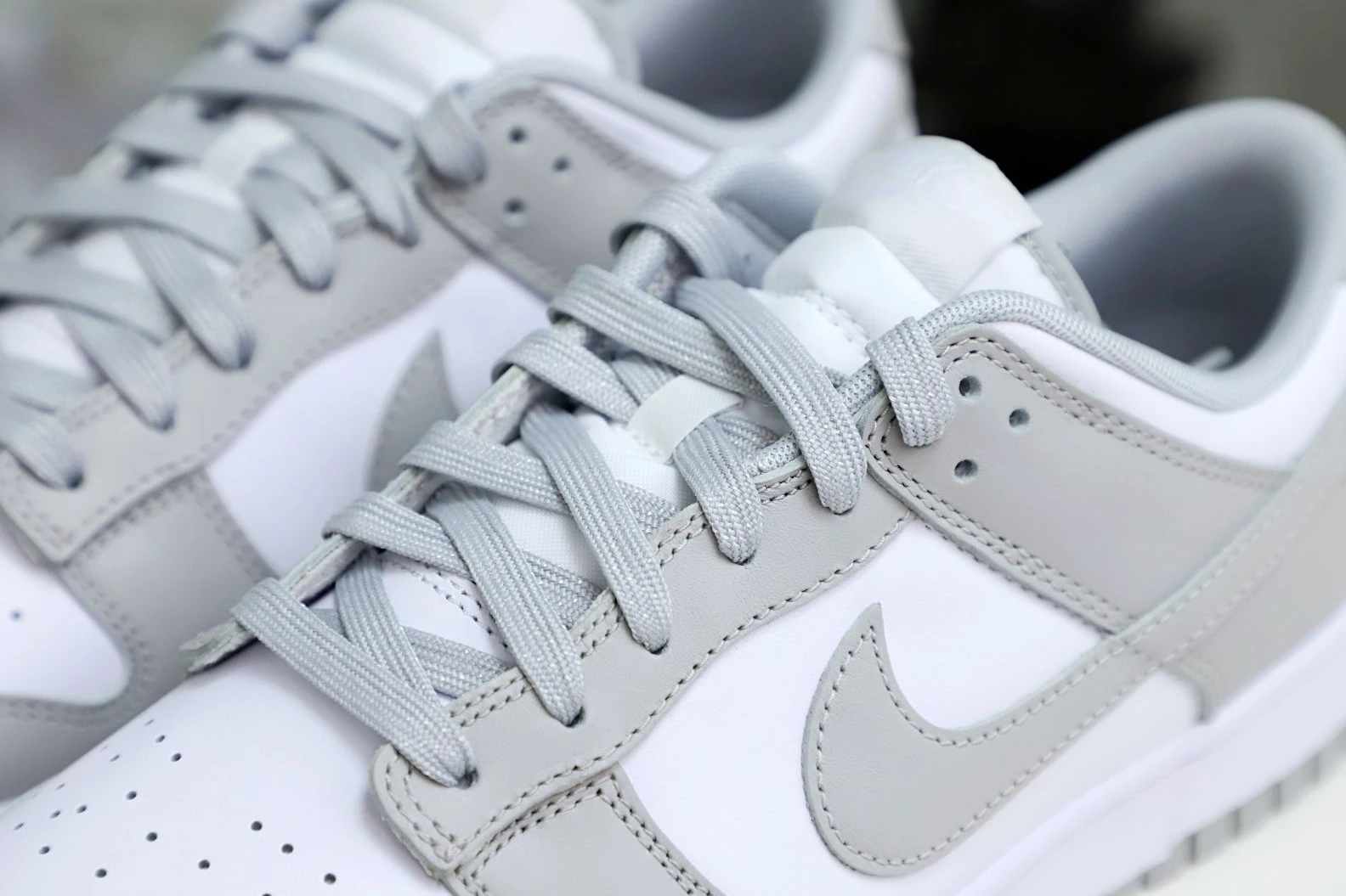 SportInspired Kimikick Nike Dunk Low Retro  Grey Fog 3531