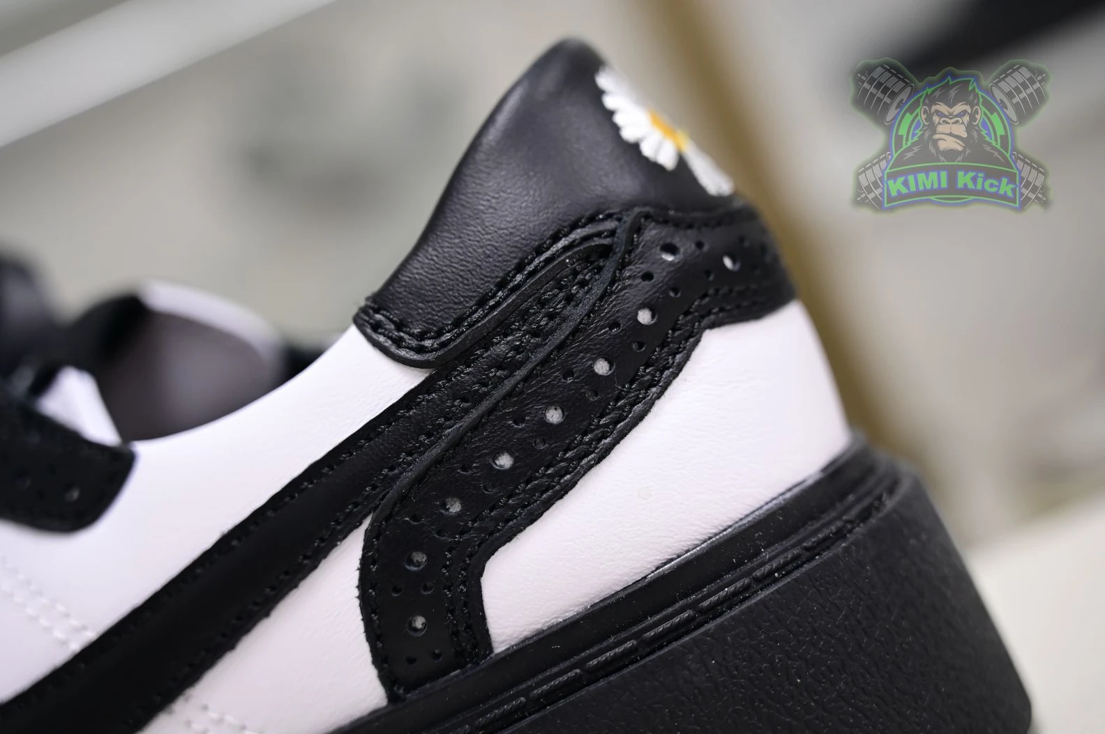 SportInspired Kimikick Peaceminusone x Nike Kwondo1 4. 3444