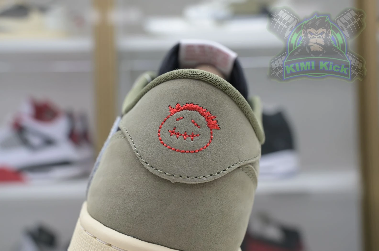 SportInspired Kimikick Travis Scott x Jordan Air Jordan 1 Low OG 7. 1867