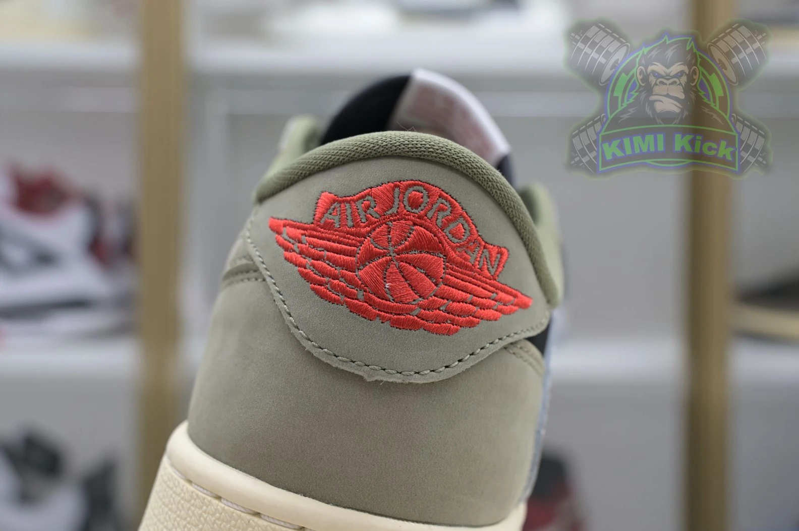 SportInspired Kimikick Travis Scott x Jordan Air Jordan 1 Low OG 7. 1867