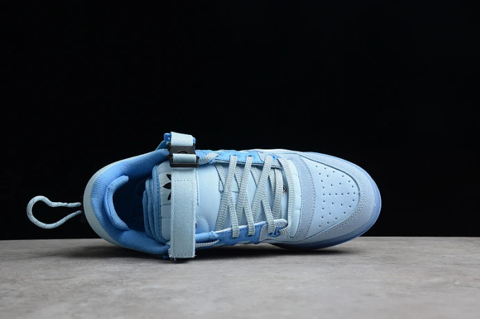 SportInspired ad*s forum buckle low bad bunny blue tint gy 98