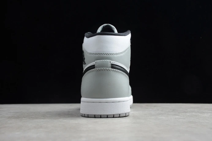 SportInspired air jordan 1 mid light smoke grey 554724- 1665