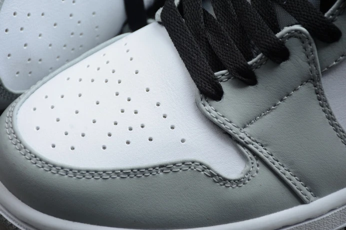 SportInspired air jordan 1 mid light smoke grey 554724- 1665