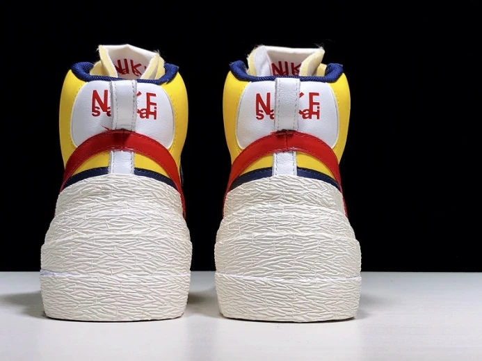 SportInspired sacai x blazer mid ''maize navy'' bv0072- 3145