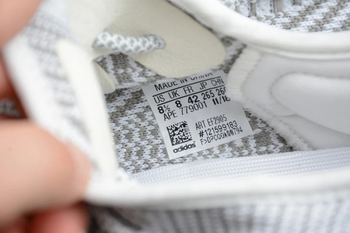 StreetReady 2018 ad*s yeezy boost 350 v2 static “non-reflective” ef 250
