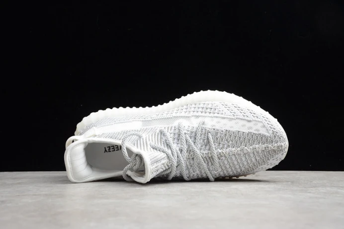 StreetReady 2018 ad*s yeezy boost 350 v2 static “non-reflective” ef 250