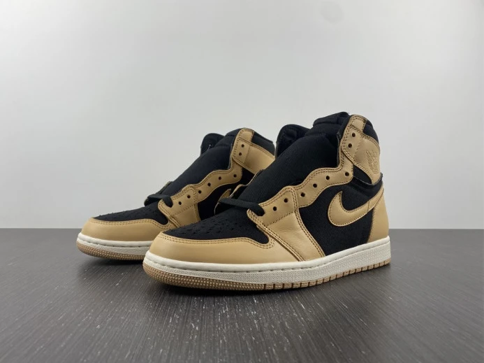 StreetReady Air Jordan 1 High OG Heirloom 555088- 781