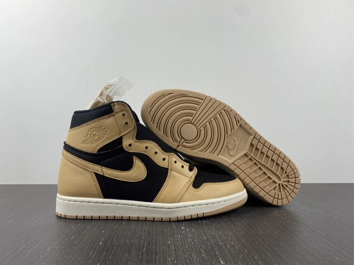 StreetReady Air Jordan 1 High OG Heirloom 555088- 781