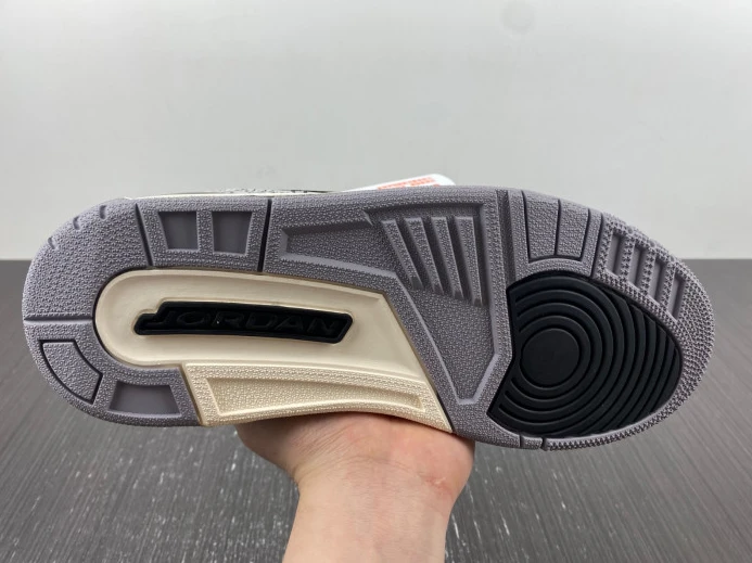 StreetReady Air Jordan 3 WMNS Off Noir CK9246- 534