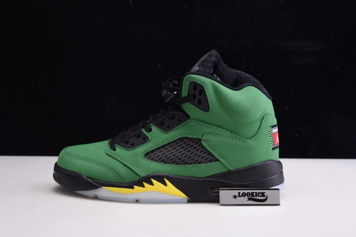 StreetReady Air Jordan 5 SE Oregon Ducks CK6631- 1085