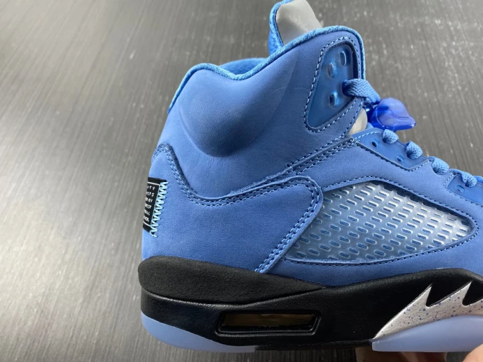 StreetReady Air Jordan 5 UNC DV1310- 593