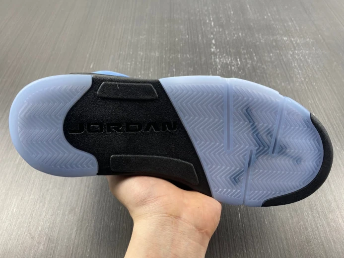 StreetReady Air Jordan 5 UNC DV1310- 593