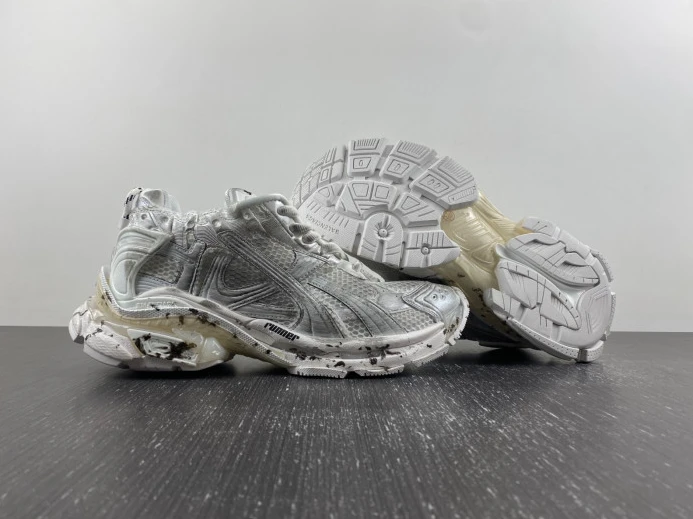 StreetReady BLCG RUNNER SNEAKER 656065 W3RA9 2687