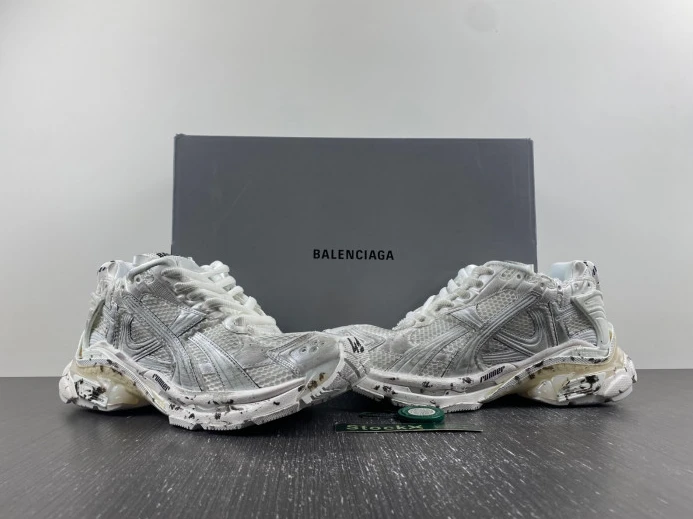 StreetReady BLCG RUNNER SNEAKER 656065 W3RA9 2687