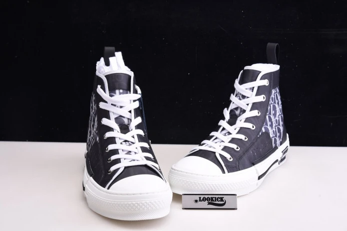 StreetReady DR B23 High Top Oblique Sneaker Black & White 2831
