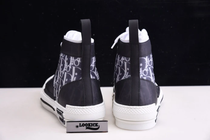 StreetReady DR B23 High Top Oblique Sneaker Black & White 2831