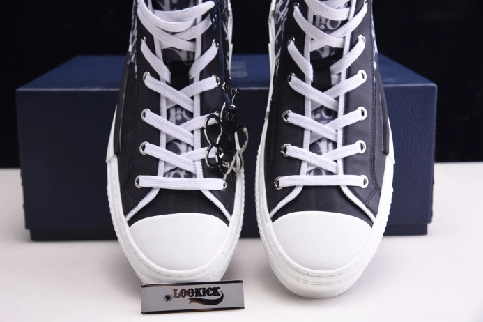 StreetReady DR B23 High Top Oblique Sneaker Black & White 2831