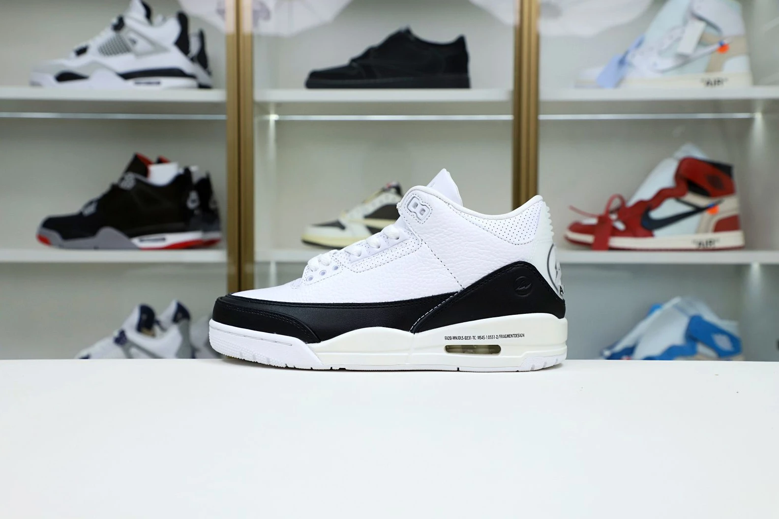 StreetReady Kimikick FRAGMENT DESIGN X AIR JORDAN 3 RETRO SP 'WHITE' 1961