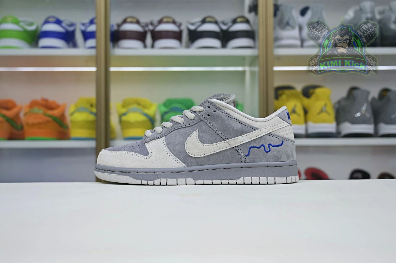 StreetReady Kimikick Nike Dunk SB Low Pro London 3430