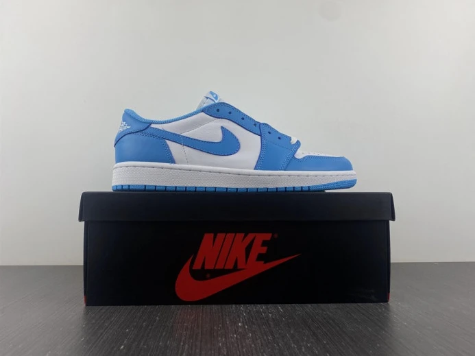 StreetReady Nike SB x Air Jordan 1 Low UNC CJ7891- 869