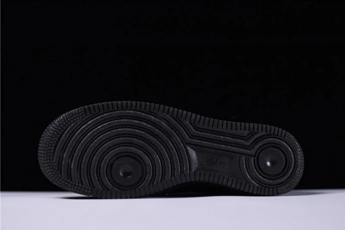 StreetReady Sup*e nike air force 1 high sp black ds f w 698696- 3064