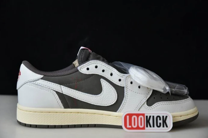 StreetReady Travis Scott x Air Jordan 1 Reverse Mocha DM7866- 790