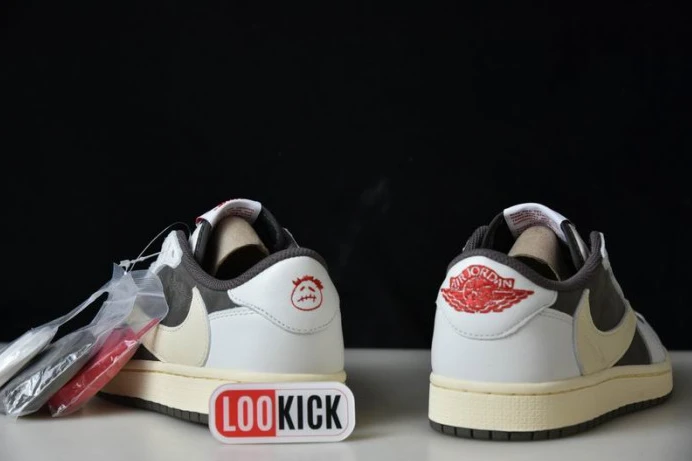 StreetReady Travis Scott x Air Jordan 1 Reverse Mocha DM7866- 790