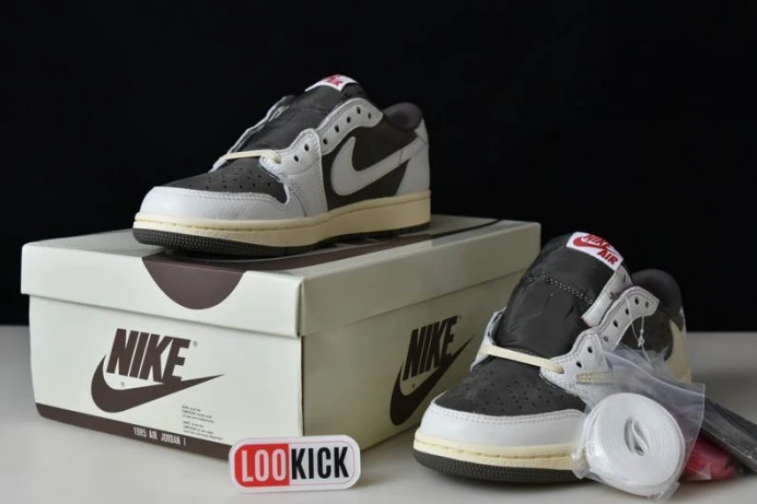 StreetReady Travis Scott x Air Jordan 1 Reverse Mocha DM7866- 790
