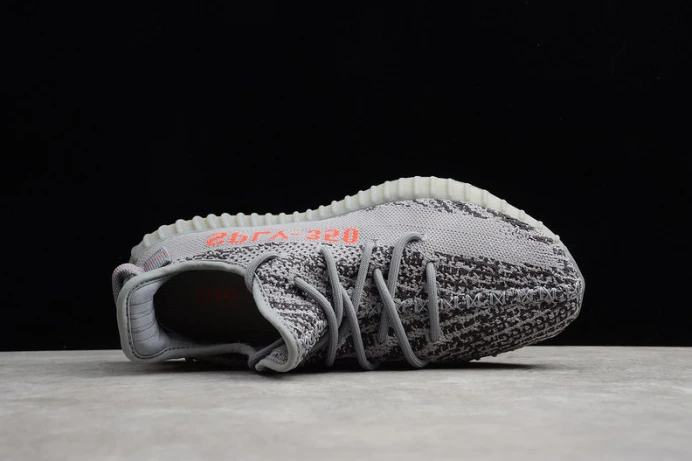 StreetReady ad*s yeezy boost 350 v2 beluga 2.0 ah 237