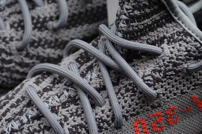 StreetReady ad*s yeezy boost 350 v2 beluga 2.0 ah 237
