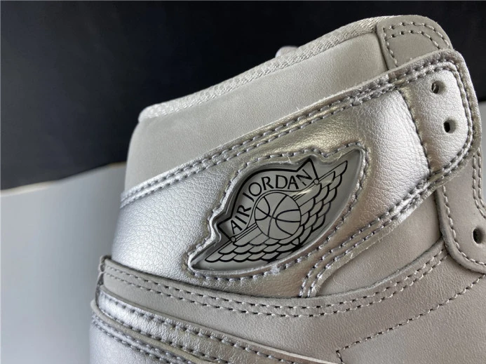 StreetReady air jordan 1 japan neutral grey metallic silver dc1788- 1252