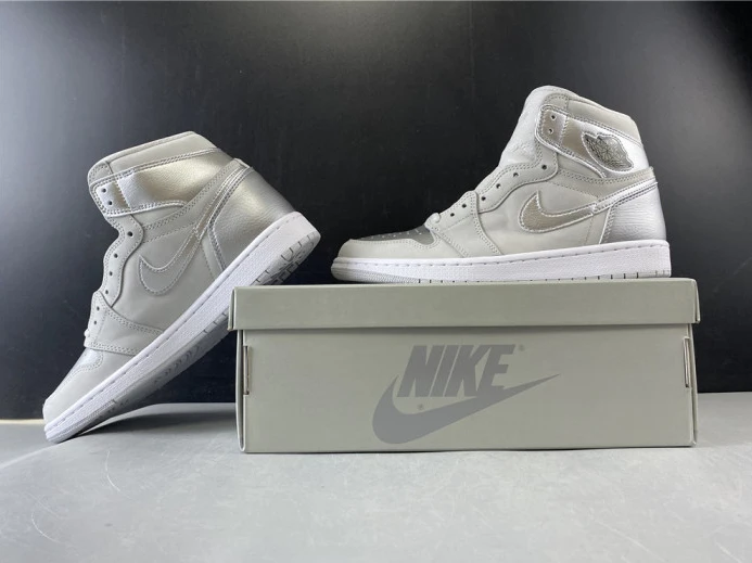 StreetReady air jordan 1 japan neutral grey metallic silver dc1788- 1252