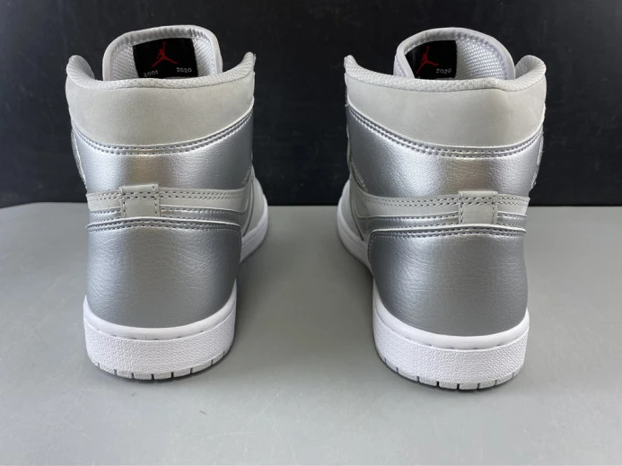 StreetReady air jordan 1 japan neutral grey metallic silver dc1788- 1252