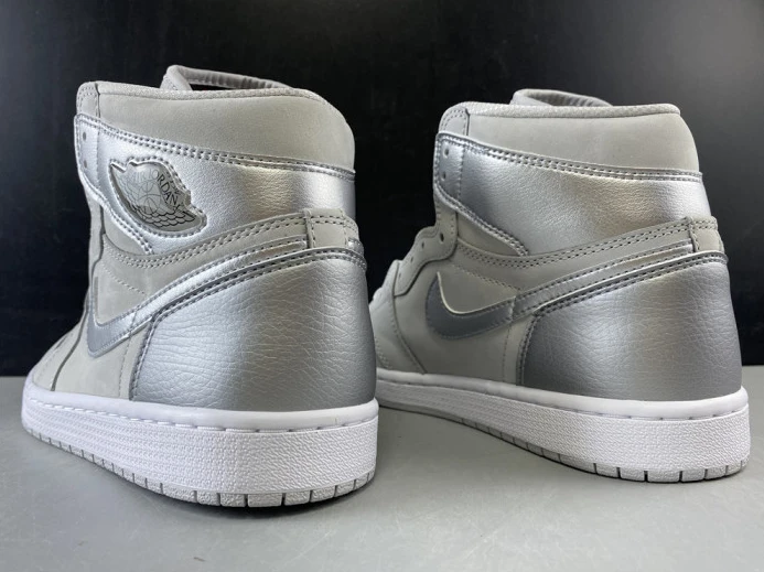 StreetReady air jordan 1 japan neutral grey metallic silver dc1788- 1252
