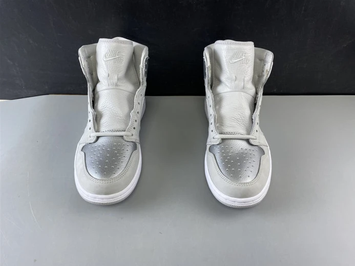 StreetReady air jordan 1 japan neutral grey metallic silver dc1788- 1252
