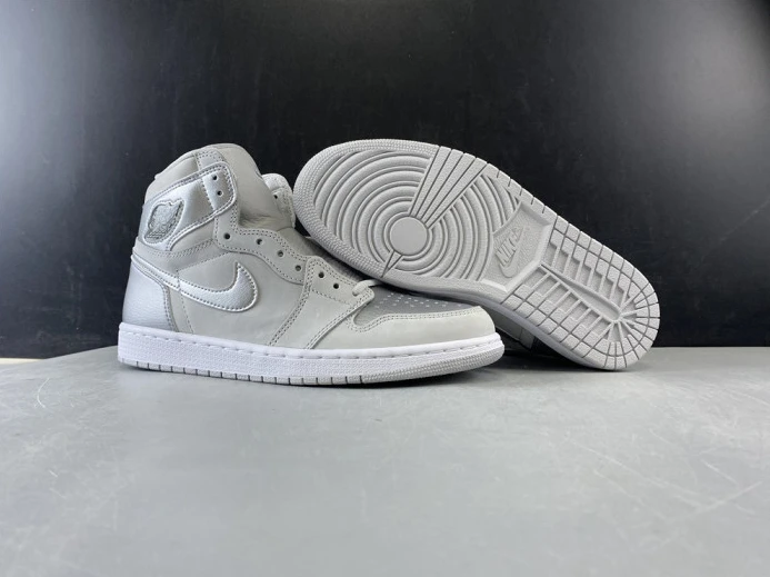 StreetReady air jordan 1 japan neutral grey metallic silver dc1788- 1252