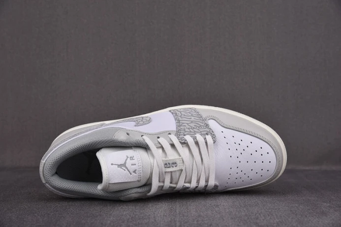 StreetReady air jordan 1 low prm smoke grey elephant dh4269- 1634