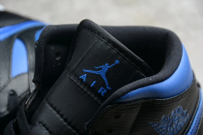 StreetReady air jordan 1 mid black hyper royal 554724- 1247